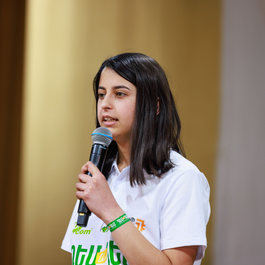 Նելլի Մուրադյան